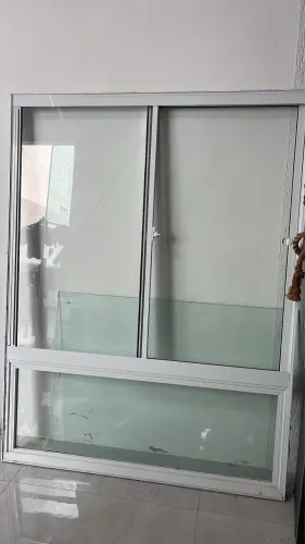 JANELÃO PRA VENDER LOGO 