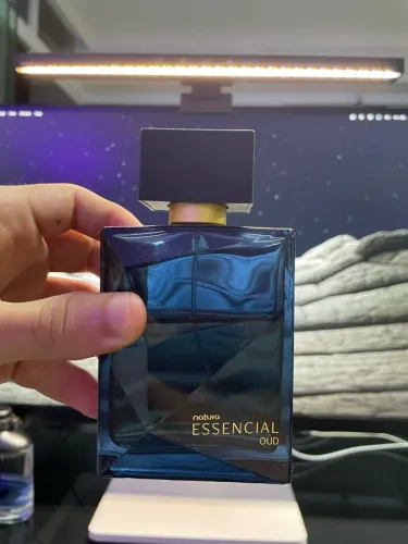 Perfume natura essencial oud