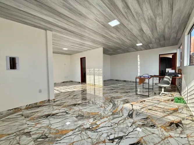 Imóvel Comercial / Residencial - 2 Pisos - NOVA CIDADE - Documentado - 100m do DB