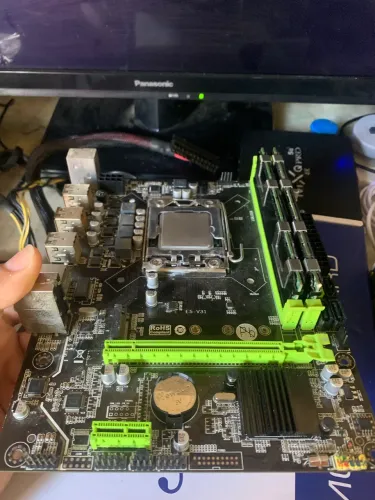Kit xeon x79 6/12 8Gb de ram