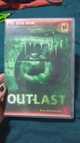 Outlast Original para PC DVD-ROM | Completo | Mídia Física