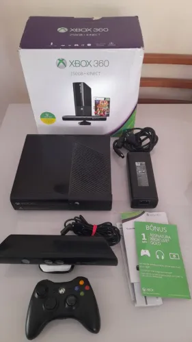 XBOX 360 SUPER SLIM COMPLETO 40 JOGOS