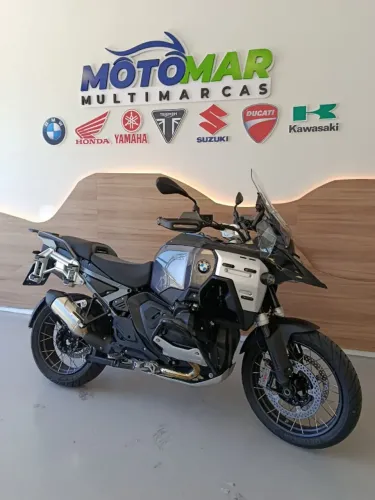 BMW R1300 GS ADVENTURE TRIPLE BLACK