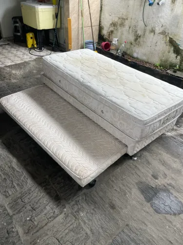 Bicama com colchão