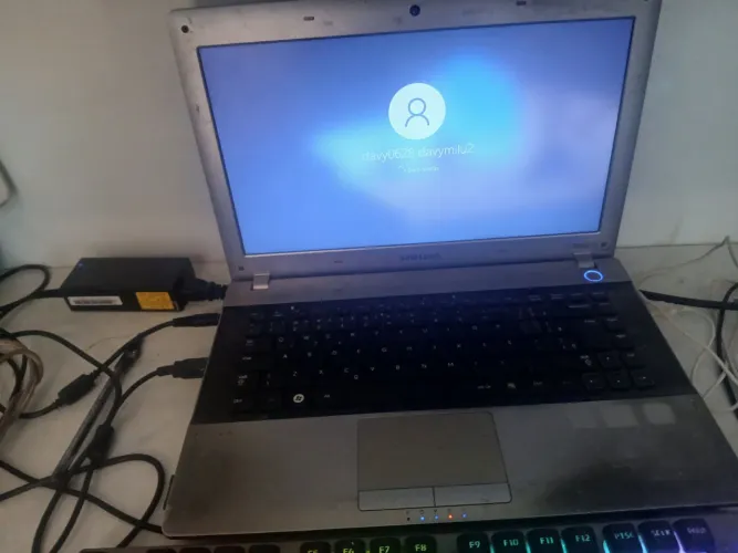 Vendo notebook sansung sou de campos dos goytacazes troco por computador * 