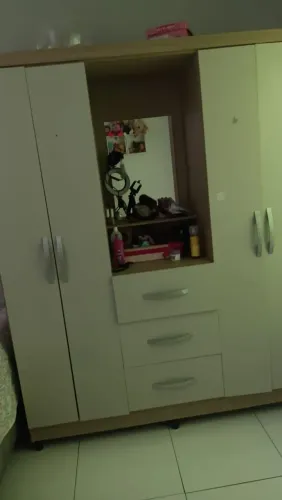 Guarda roupa 