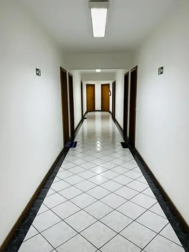 Sala Comercial à Venda com Vaga de Garagem  25 m² área útil  Capitol Executive Center  Cen