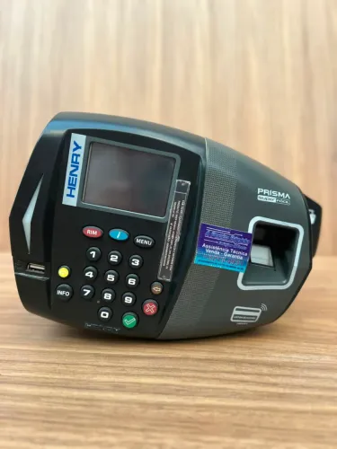Relógio de Ponto Biométrico Henry Prisma Super Fácil - Biometria + Cartão + Senha