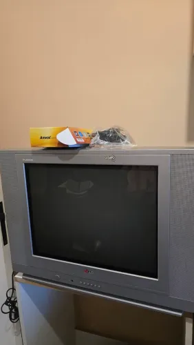 Tv 29' com conversor digital