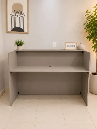     Balcão Comercial Reforçado e Espaçoso
