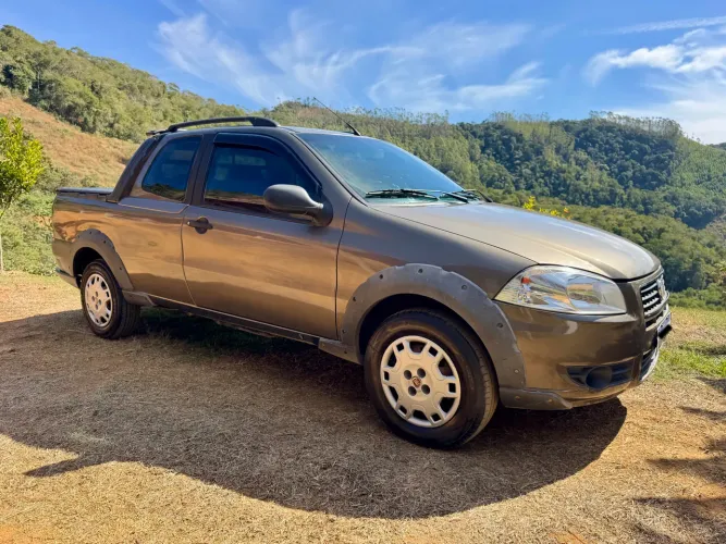 Fiat Strada Working 1.4 MPI Fire Flex 8V CD 2011