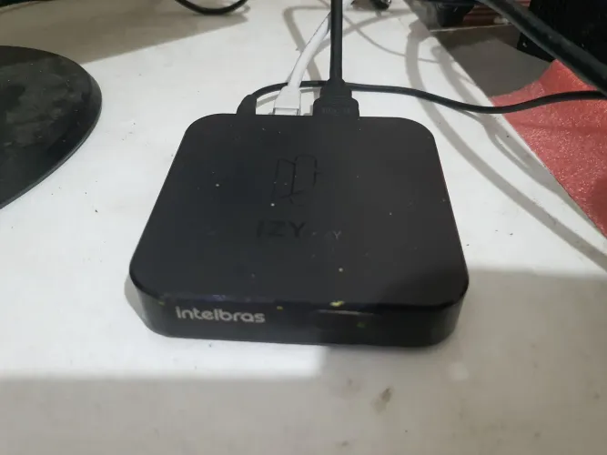 Izy play TV Box