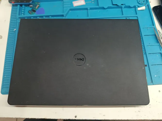 NOTBOOK DELL VFV4P