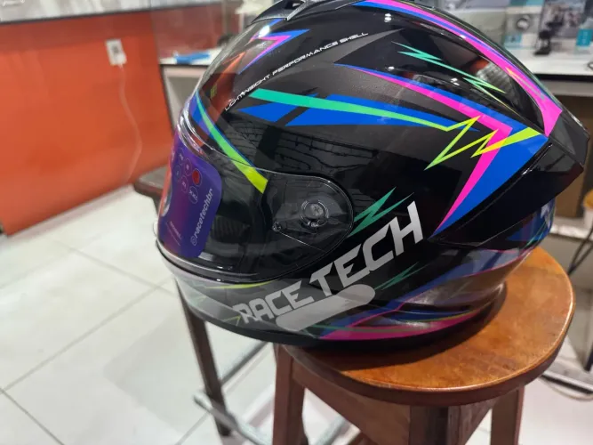 Vento capacete marca Race tech numeração 58