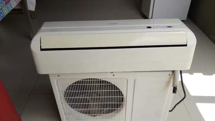 SPLIT 9000 BTUS COM INSTALAÇÃO E GARANTIA