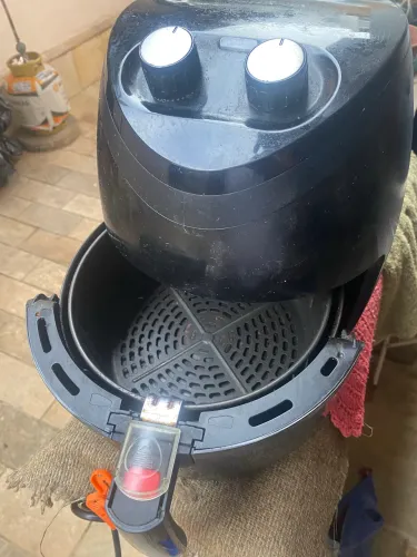 Vende se Air Fryer semi nova 