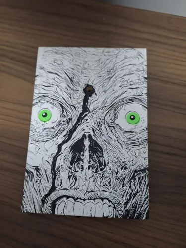 A noite dos mortos vivos - Darkside