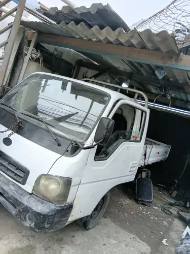 Kia Motors Bongo K-2700 2.7 4x2/4x4 Diesel 2001