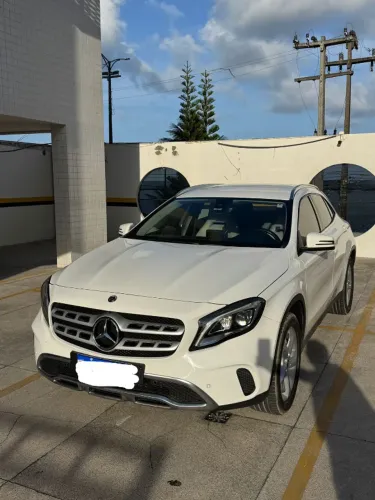 Mercedes-Benz GLA 200 Adv. 1.6/1.6 TB 16V Flex Aut. 2019