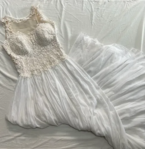 Vestido branco de festa