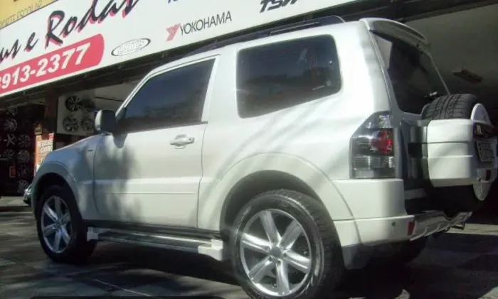 Mitsubishi Pajero HPE Full 3.2 4X4 T.i.dies.3p Aut. 2011