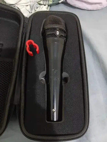 Microfone DYLAN