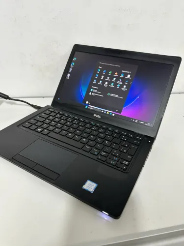 Notebook DELL Latitude 5280 core i5, ssd 128 4 gb.