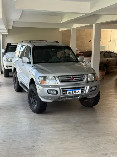Mitsubishi Pajero Full GLS/gls/pkhpe 3.2 Dies.ti 5P 2002