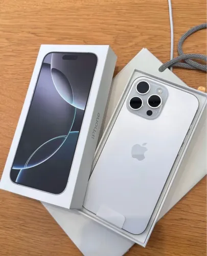 iPhone 16 Pro Max 256GB BRANCO PRIMEIRO que chamar leva