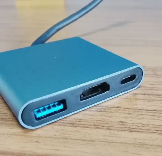 HUB USB 3 em 1