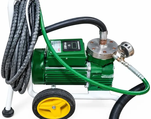 Máquina de pintura profissional Airless modelo Nauber D-3.0x 220v usada poucas vezes