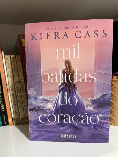 Livro Kiera Cass