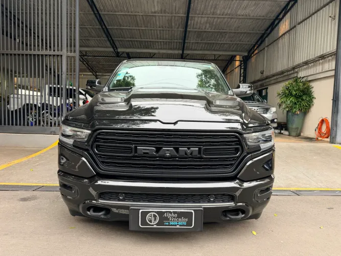 Ram 1500 Limited Night Edition 5.7 4X4 Aut. 2024