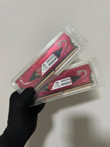 LACRADO - 16GB (2X8) RAM DDR4 3200MHz