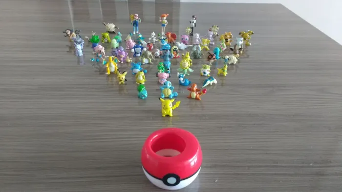 Coleção completa Pokémon Guaraná Antarctica Caçulinha