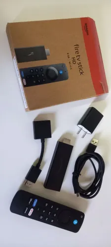 Fire Stick TV Amazon (NOVO)