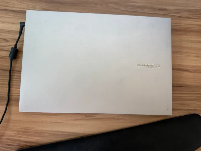 Samsung book X50 Core i7 | SSD + 2 TB | Placa de vídeo 2GB | NVIDIA | 15.6?