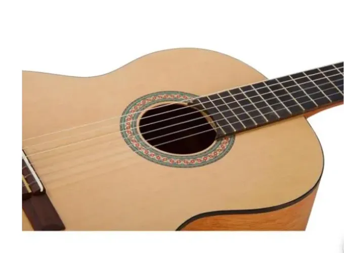 Violão Yamaha C40 - Semi Novo com Capa e mais