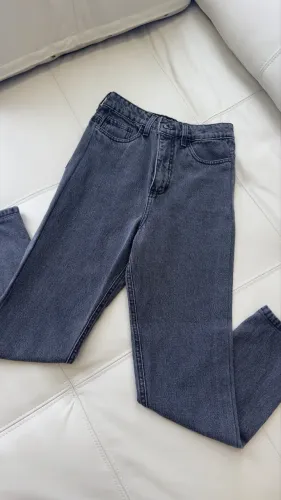 Calça jeans andira reta preta 36