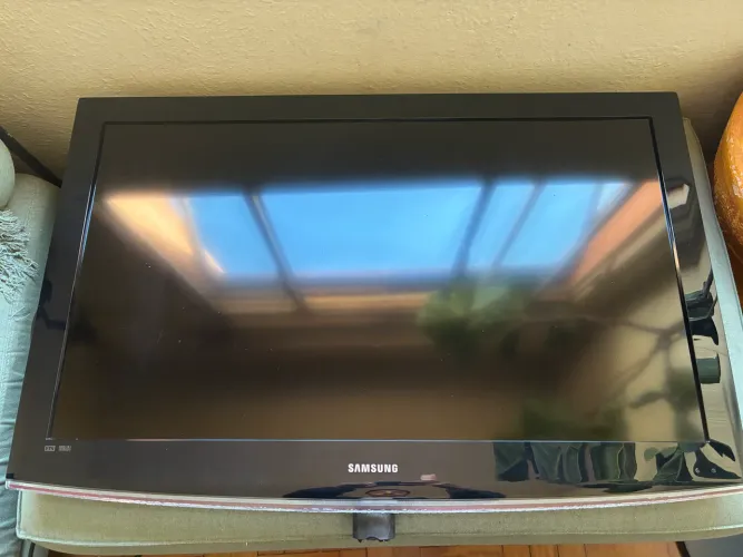 TV Samsung 40 LCD