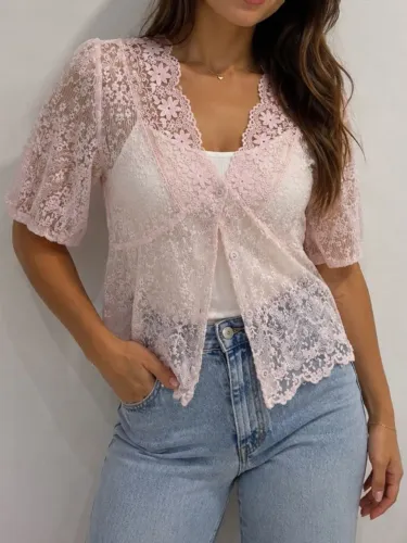 Blusa de Renda Floral Rosa Bebê Emili | Estilo Romântico