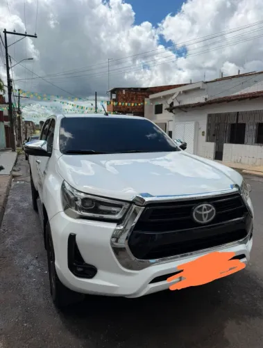 Toyota Hilux CD SRV 4X4 2.8 TDI Diesel Aut. 2018