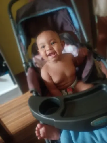 Doação se carrinho de bebe