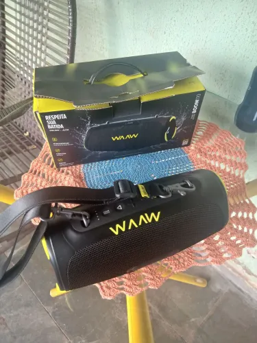 Vendo essa caixa de som do alok Bluetooth.