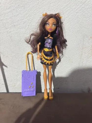 Boneca monster High Clawdeen