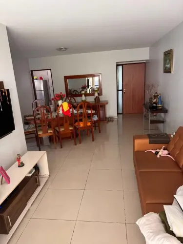 Apartamento à venda no ANTHONY LEAHY 235, PONTA VERDE, Maceió, AL