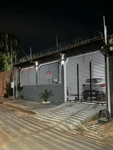 Casa escriturada 200 m quadrados  3/4 , Parque cuiabá