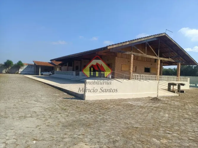 Locação de Casas / Chácara na cidade de Tremembé