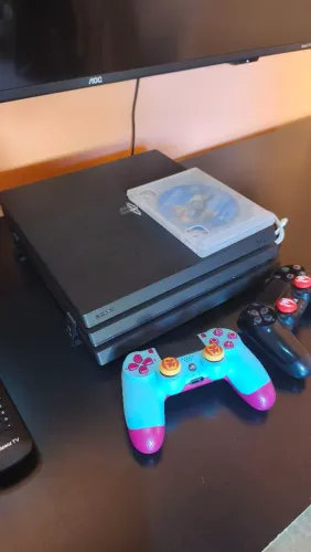 Ps4 pro 1 tera