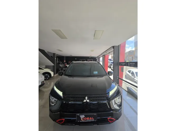 Mitsubishi Eclipse Cross HPE Black 1.5 16V 165cv Aut. 2026